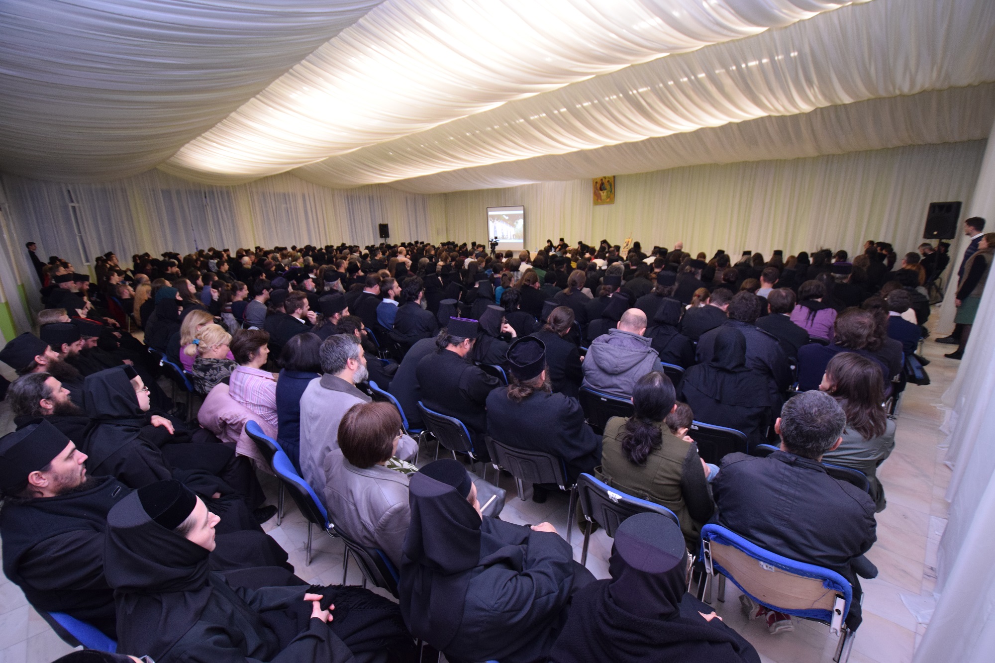 Părintele Zaharia Zaharou la Iași: „Fără monahism, nu am fi în stare să înțelegem în mod deplin Evanghelia lui Hristos”