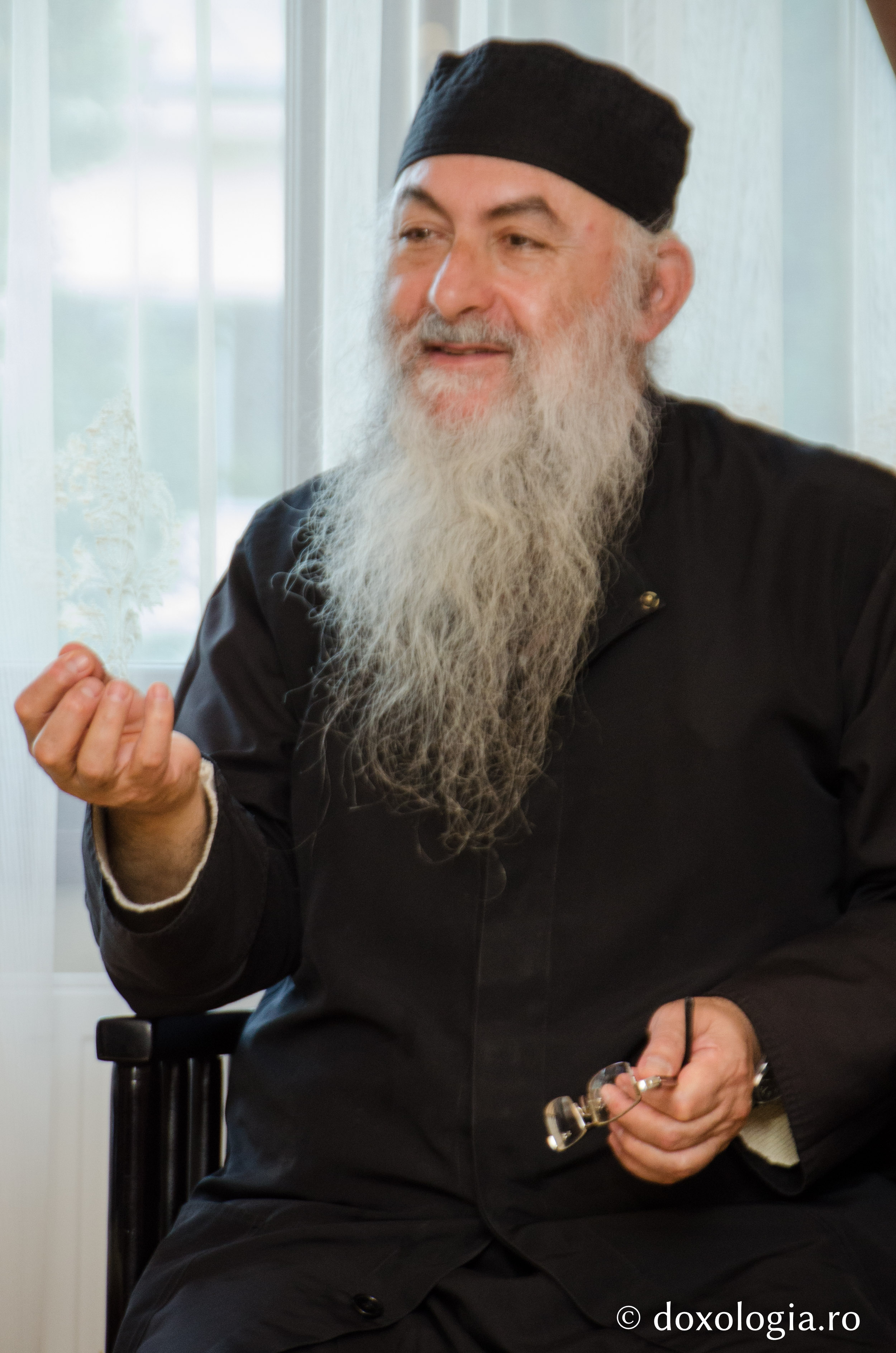 „Rugăciunea îi face pe lucrătorii ei prieteni ai Crucii și părtași ai bucuriei și binecuvântării Învierii”