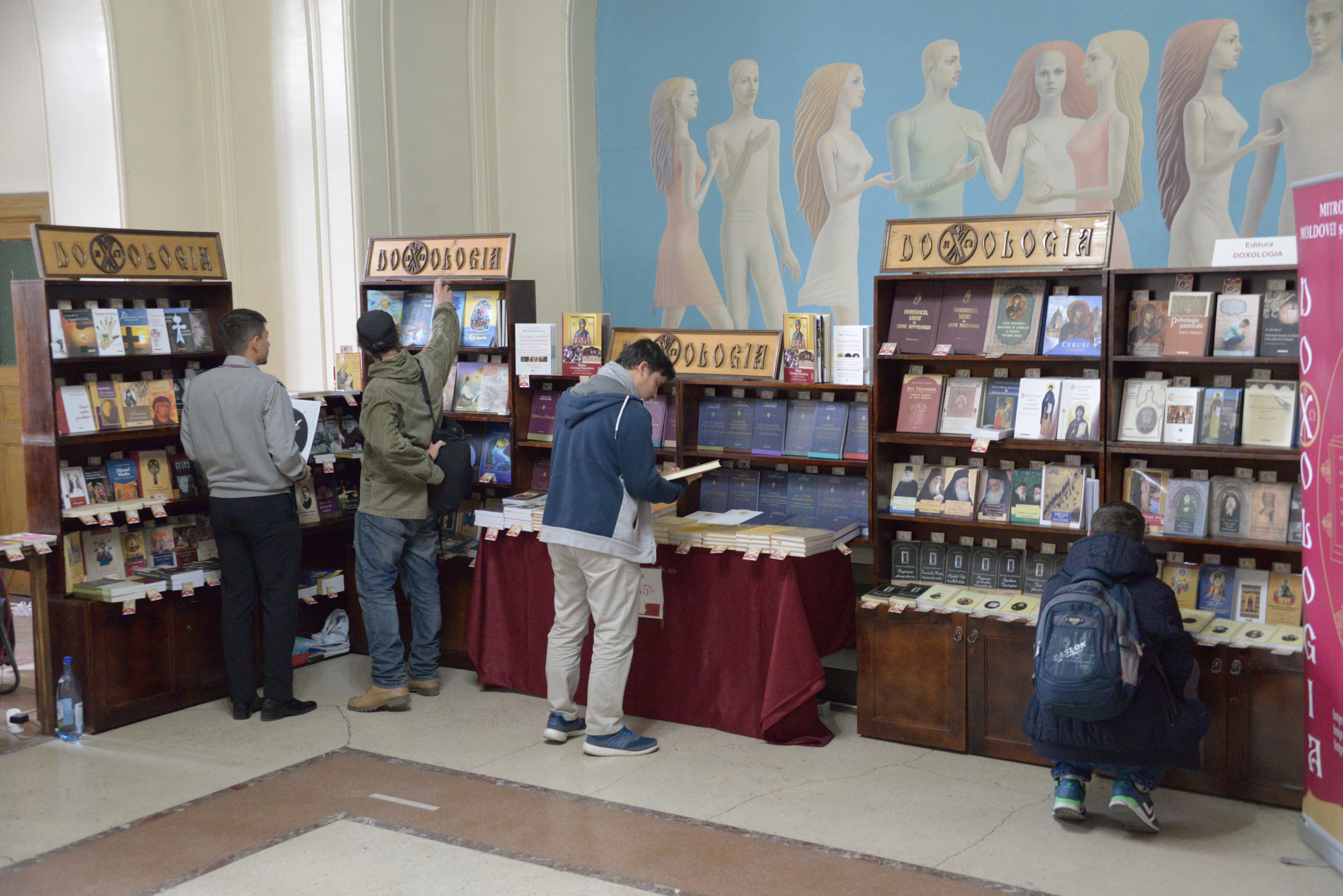 Editura Doxologia prezentă la Târgul de Cărţi şi Arte Frumoase „Arca lui Gutenberg” Editura Doxologia prezentă la Târgul de Cărţi şi Arte Frumoase „Arca lui Gutenberg”