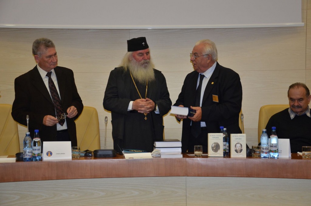 Donație de carte din partea Academiei Române Donație de carte din partea Academiei Române