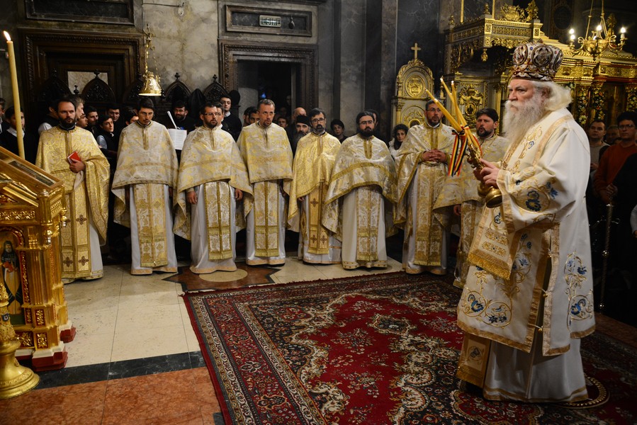 Priveghere în cinstea Sfintei Parascheva