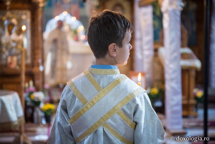 Bucurie duhovnicească în două biserici ieşene