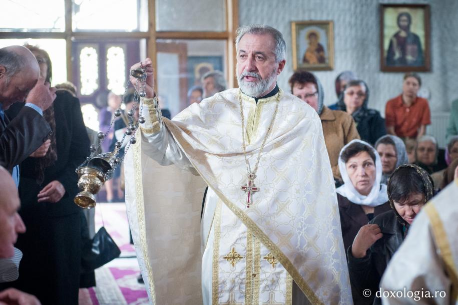 Bucurie duhovnicească în două biserici ieşene