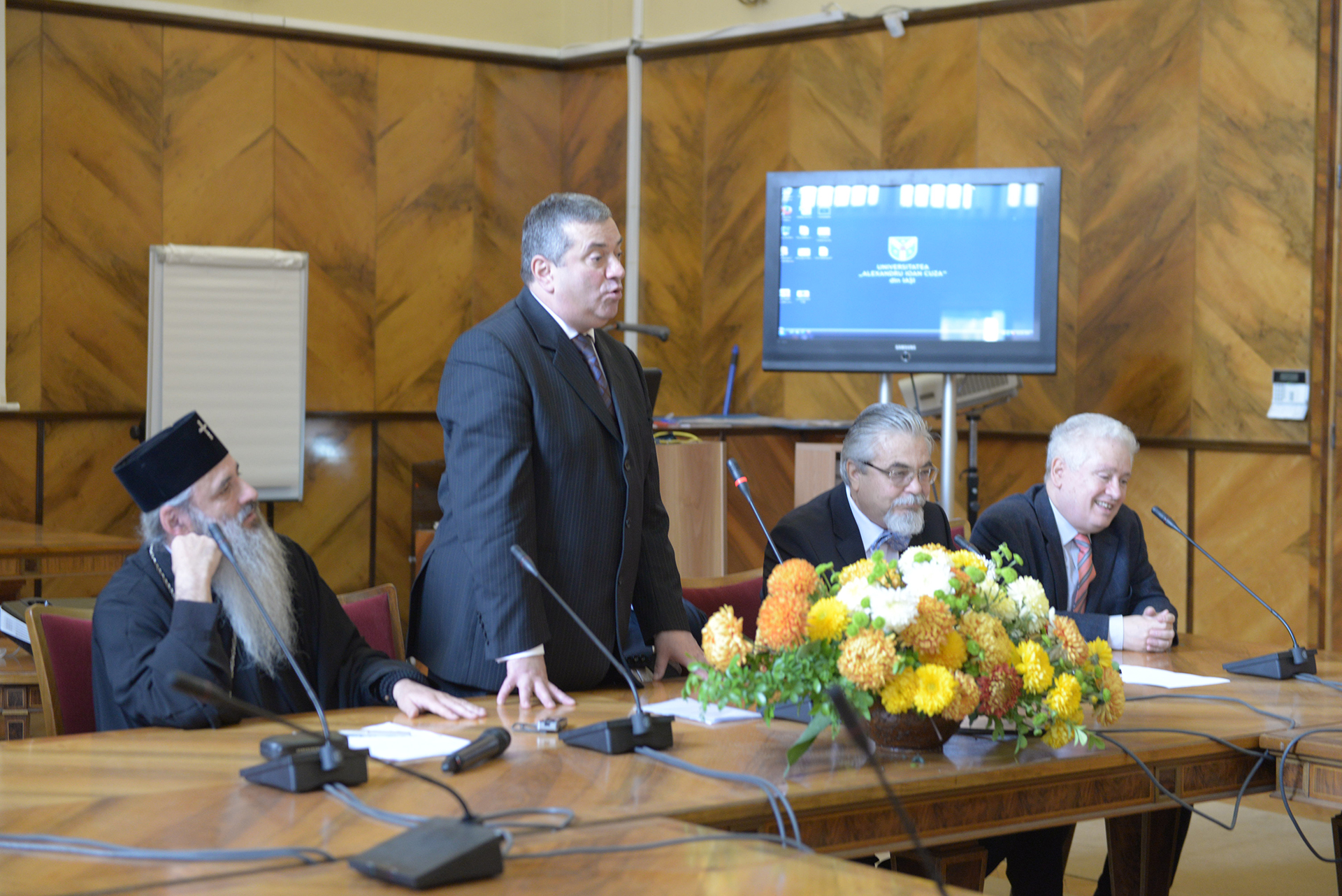 Proiectele de valoare sunt duse până la capăt – „Monumenta linguae Dacoromanorum. Biblia 1688”