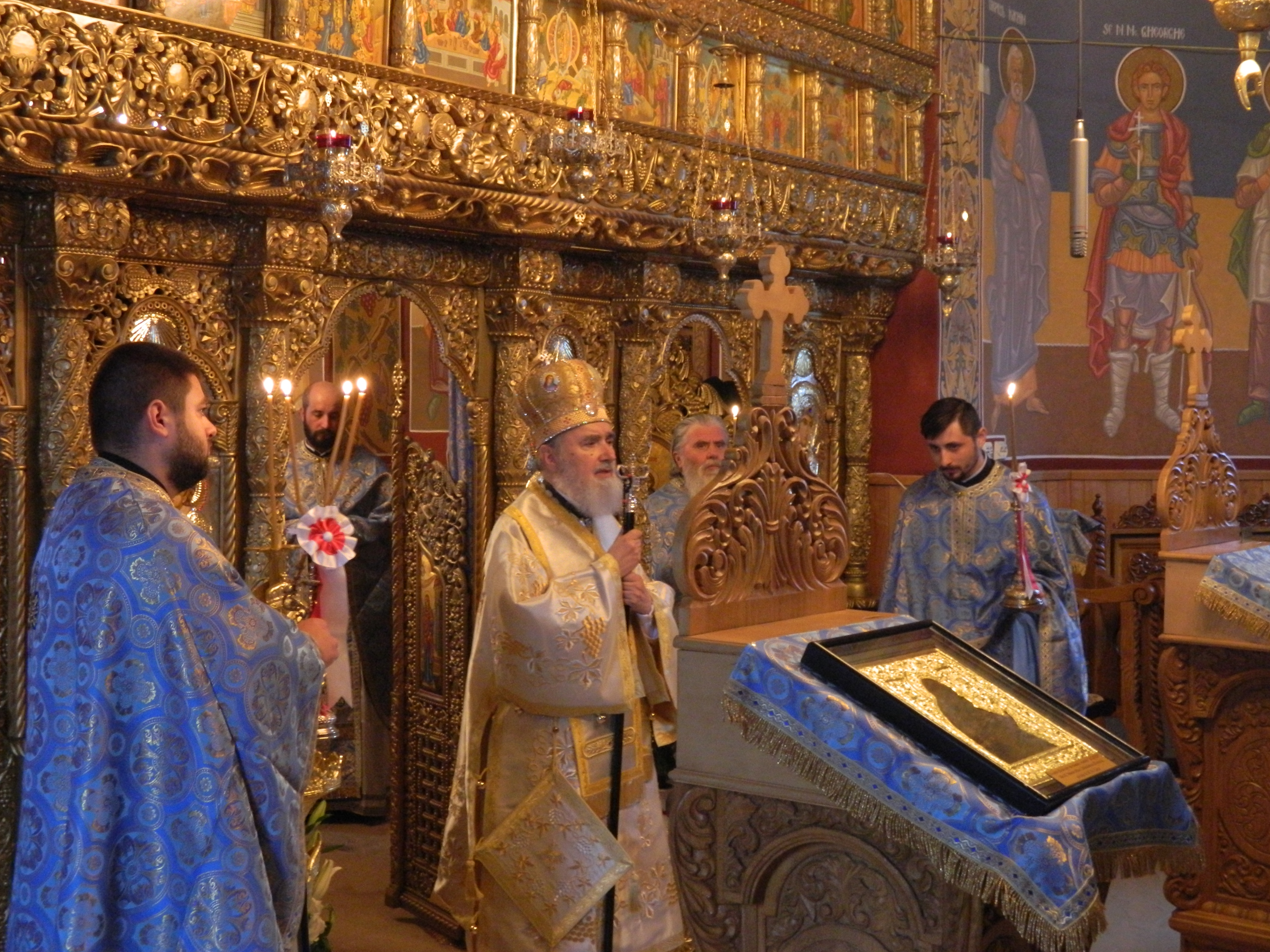 Sfânta Cuvioasă Parascheva, cinstită de arădeni