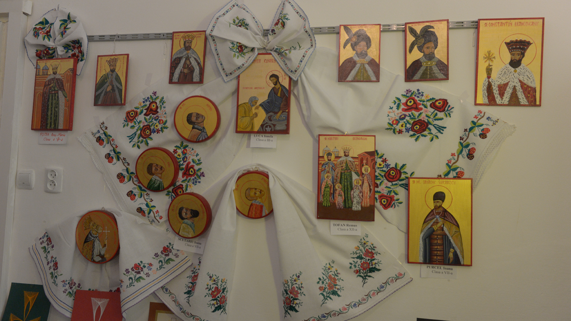 Expoziția „Sfânta Cuvioasă Parascheva și universul credinței”