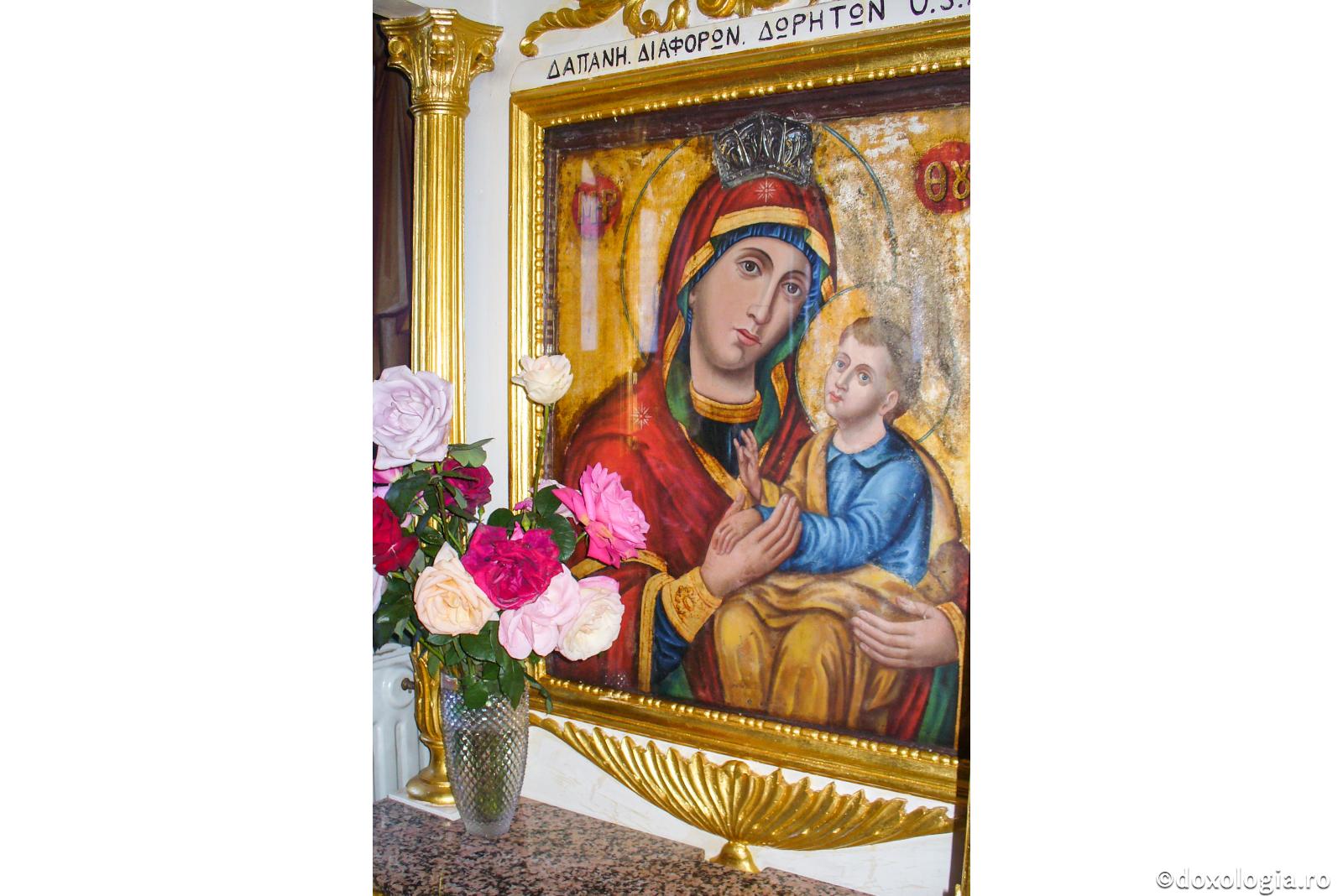 Icoana este ca o carte vie