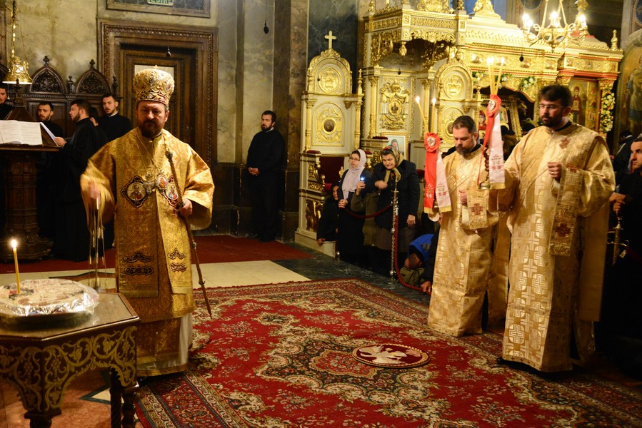 „Sfânta Parascheva şi Sfânta Maria Magdalena ne chemă să ne întâlnim cu Mântuitorul Hristos”