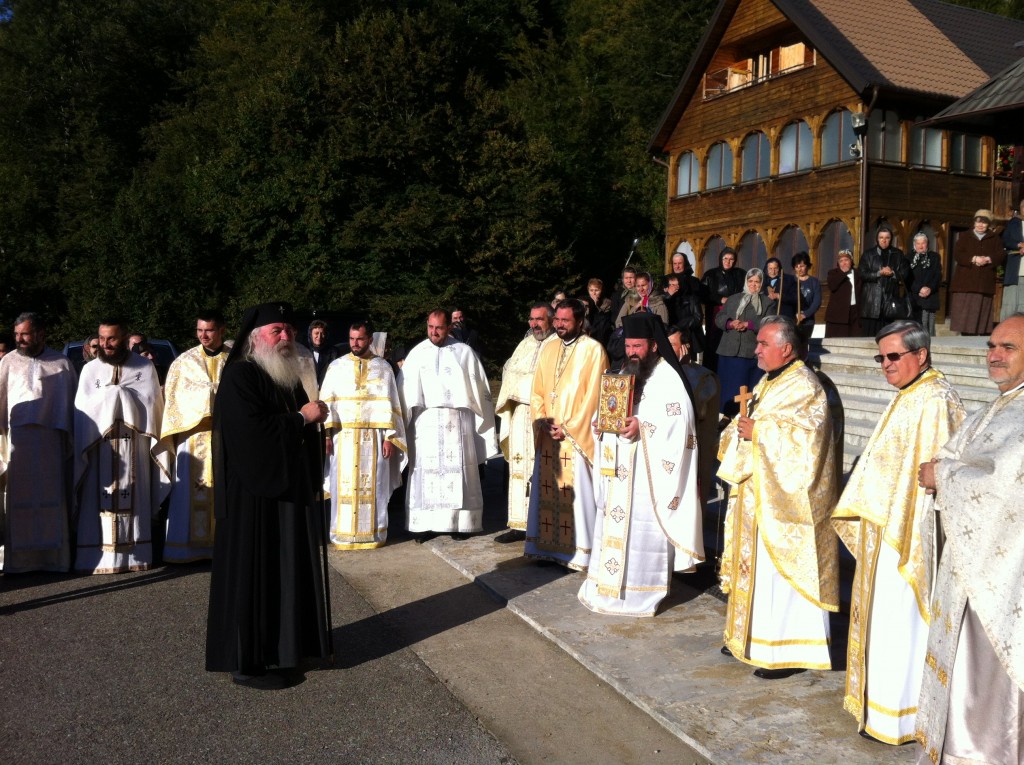 Hramul Mănăstirii Luncanii de Sus Hramul Mănăstirii Luncanii de Sus