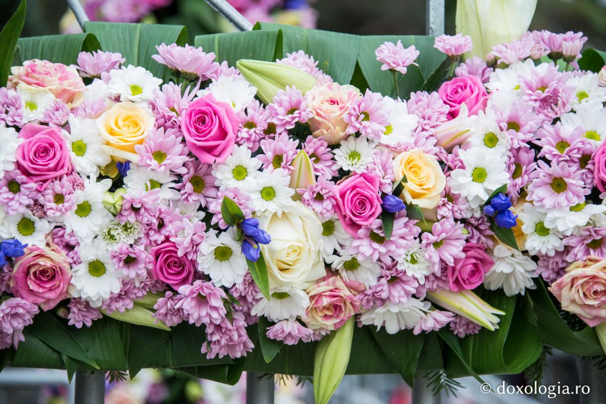 Pentru tot ce a însemnat Sfânta Parascheva pentru Ortodoxia universală, suntem datori cu recunoştinţă!