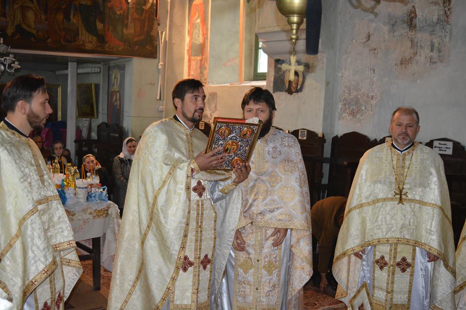 Întâlnire liturgică, catehetică și socială, în Parohia Pocreaca