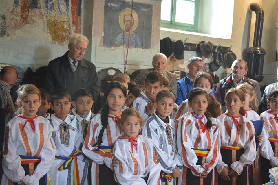 Întâlnire liturgică, catehetică și socială, în Parohia Pocreaca