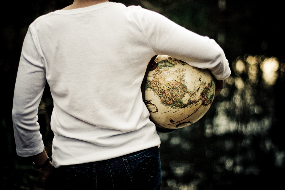 Au nu ştiţi că sunteţi robi acelui căruia vă supuneţi?