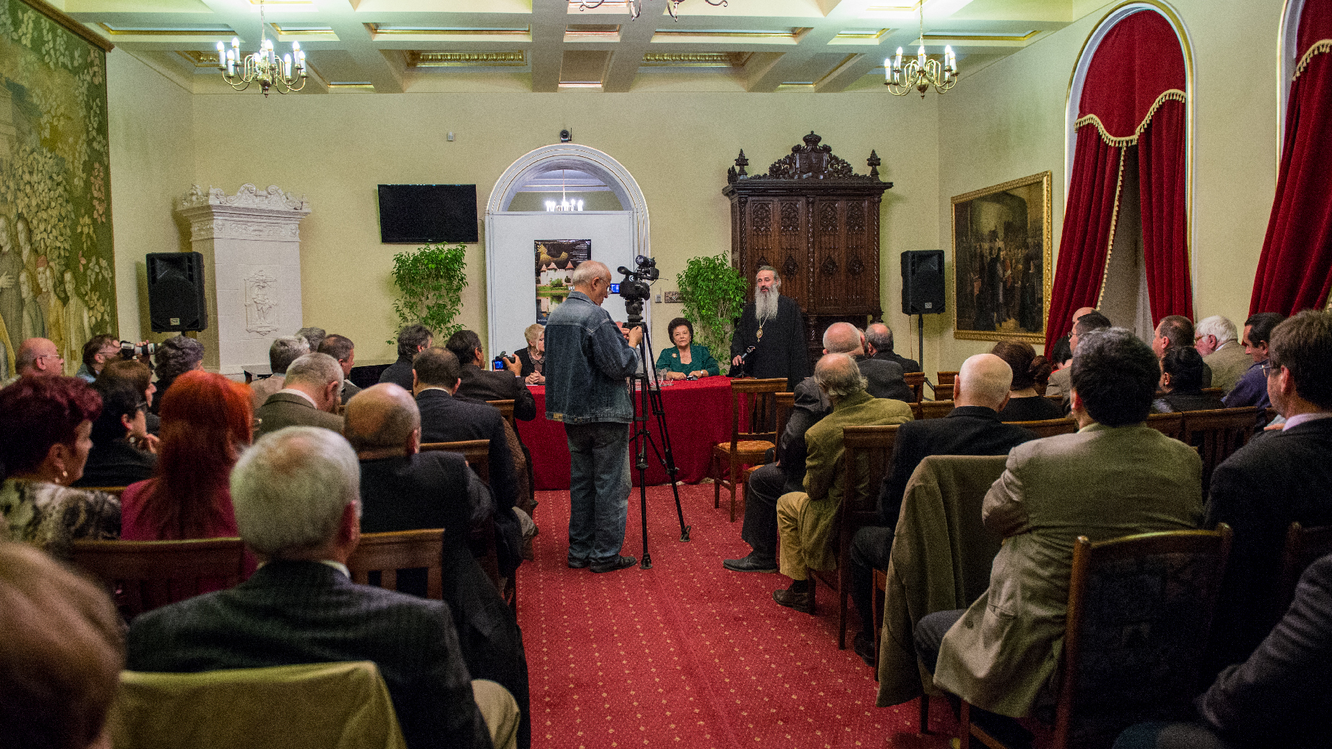 „Monumentele istorice sunt cetăți de rezistență în fața secularizării și descreștinării”