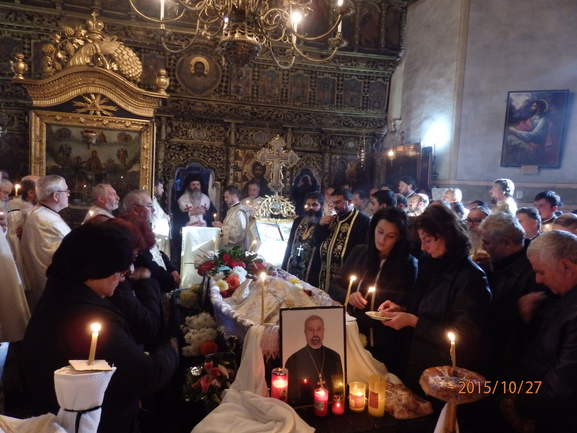 Părintele Teodor Mera a fost înmormântat