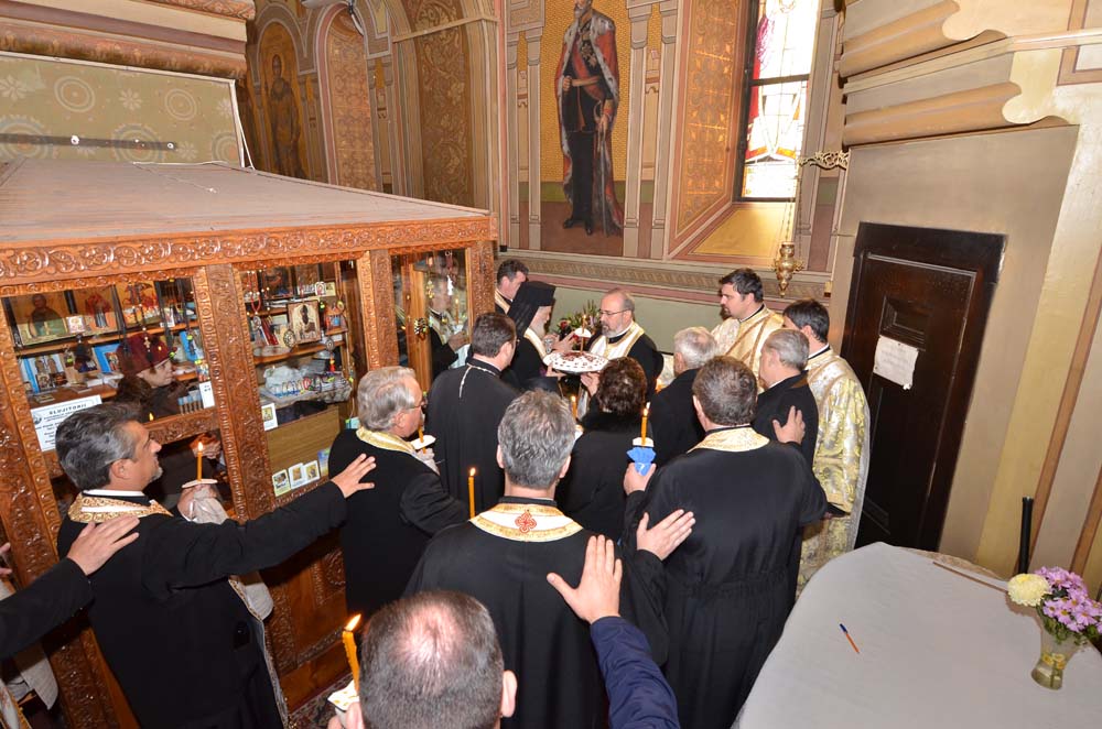 Arhiepiscopul Vasile Costin - 16 ani de la trecerea la cele veșnice