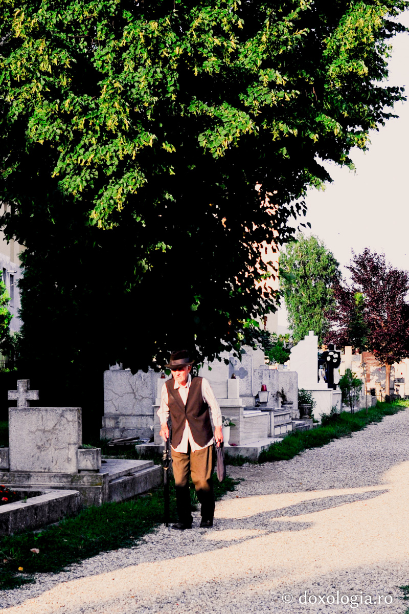 Cum îşi închide cineva simţurile sale faţă de dulceţile lor?