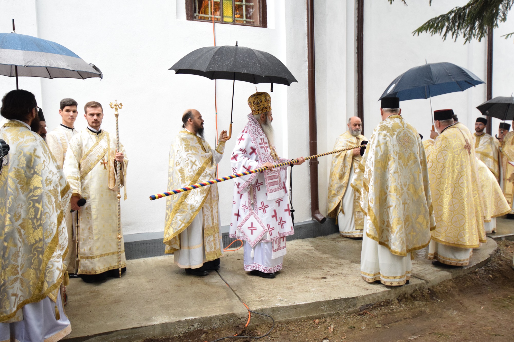 „Cuvântul lui Dumnezeu este sămânță; intră în inima noastră și se înrădăcinează acolo”