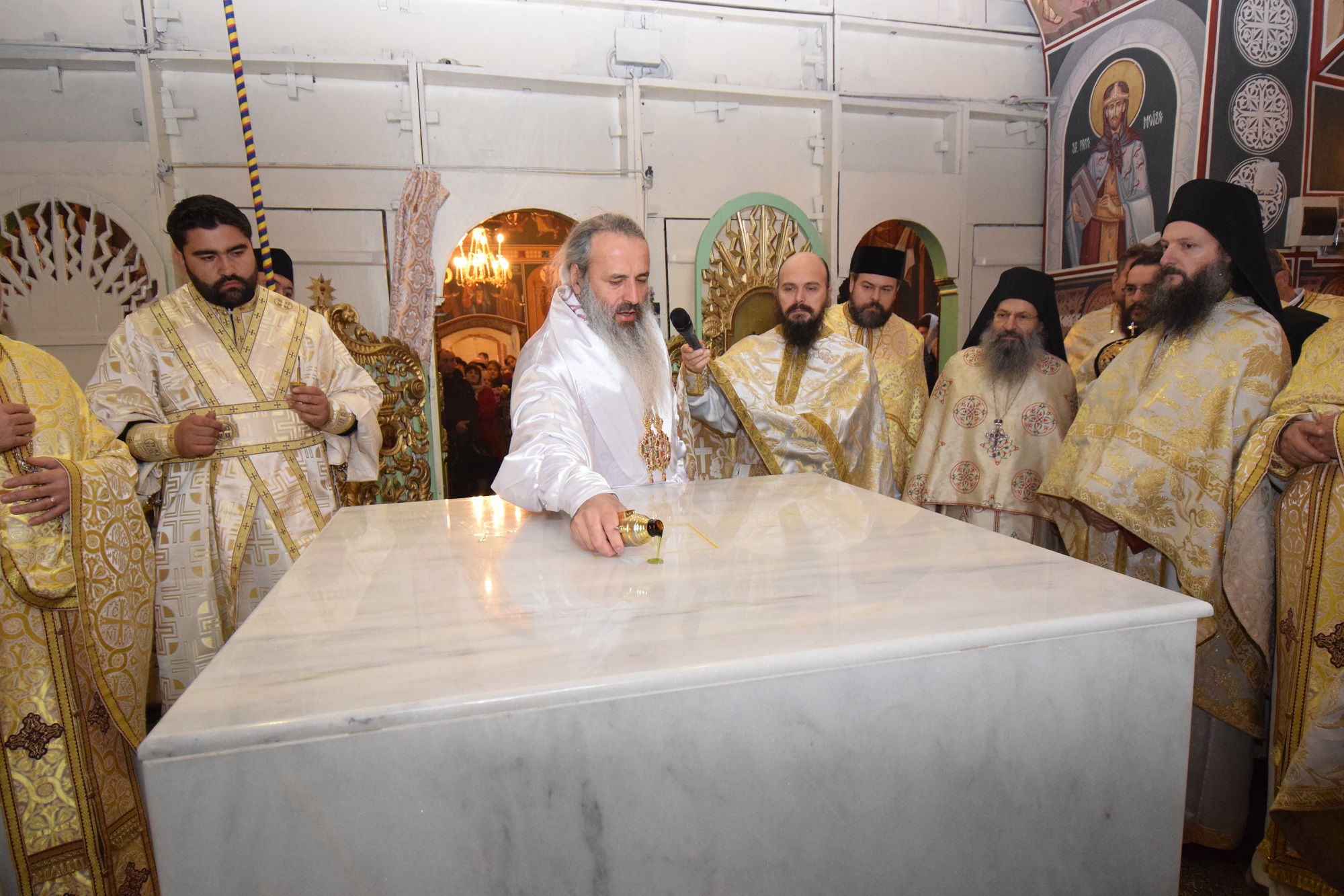 „Cuvântul lui Dumnezeu este sămânță; intră în inima noastră și se înrădăcinează acolo”