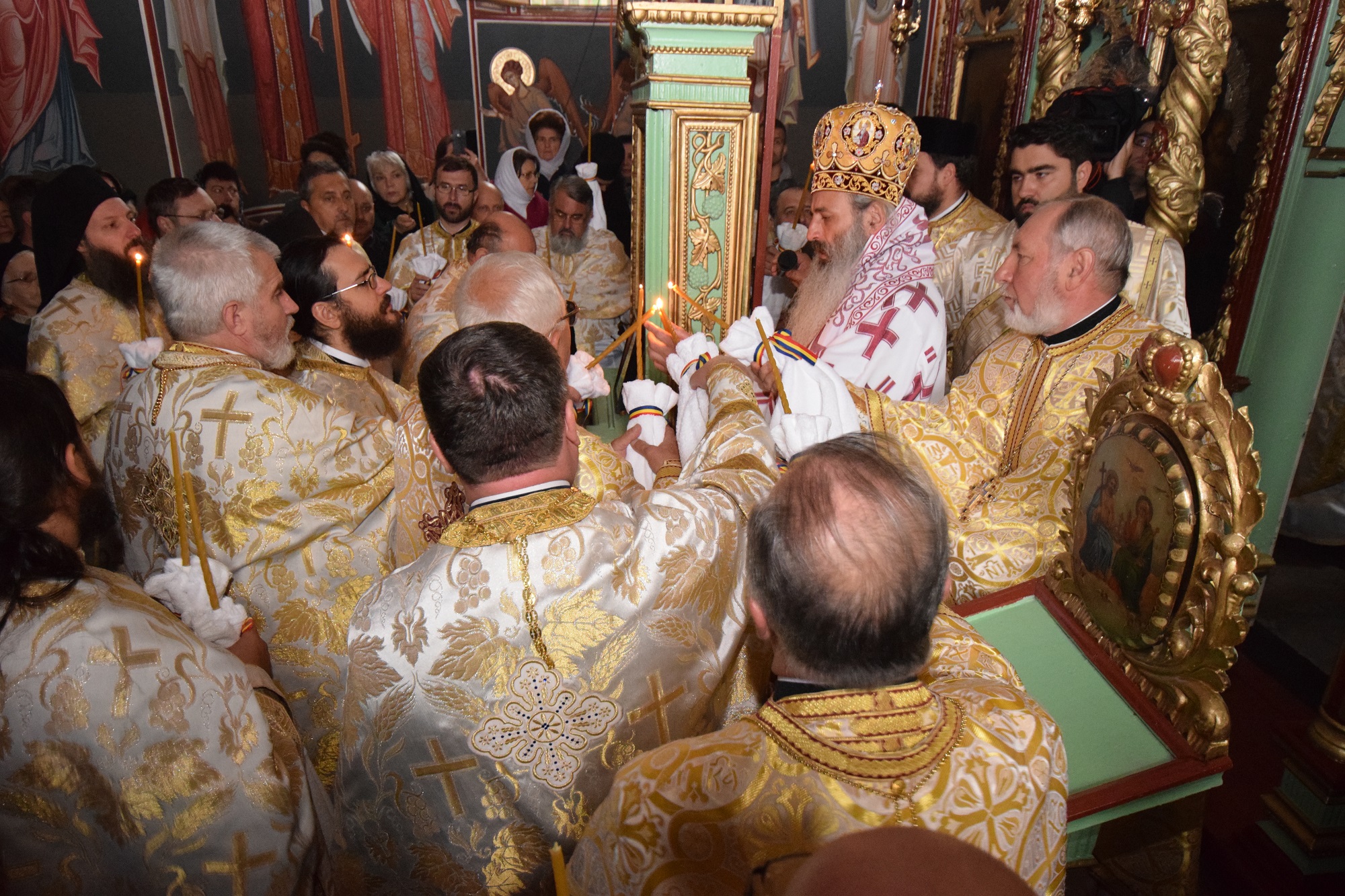 „Cuvântul lui Dumnezeu este sămânță; intră în inima noastră și se înrădăcinează acolo”