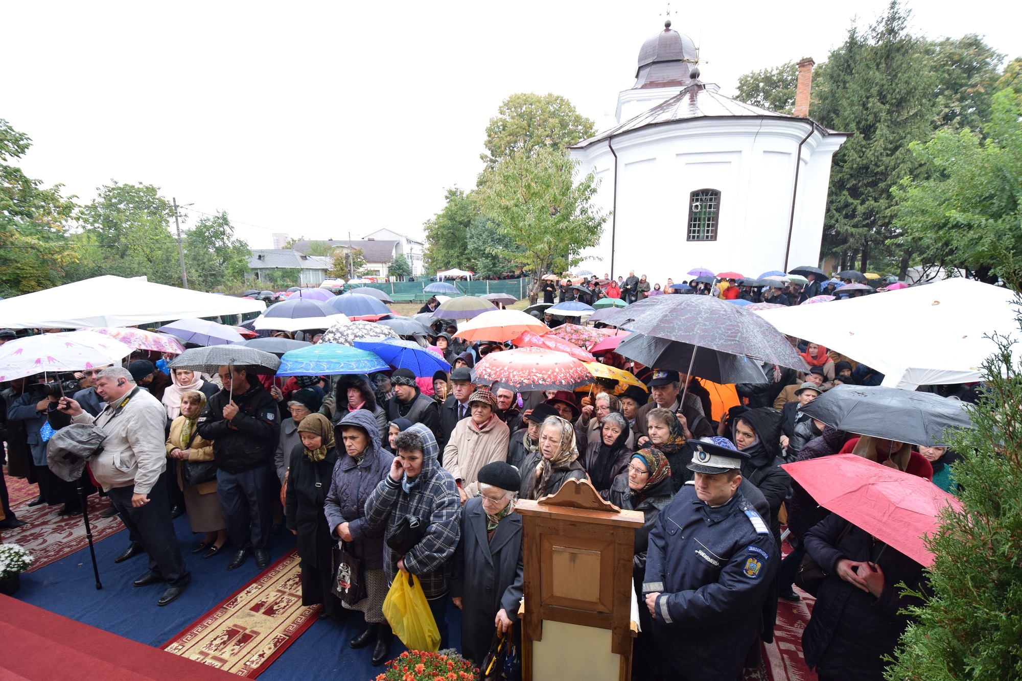 „Cuvântul lui Dumnezeu este sămânță; intră în inima noastră și se înrădăcinează acolo”