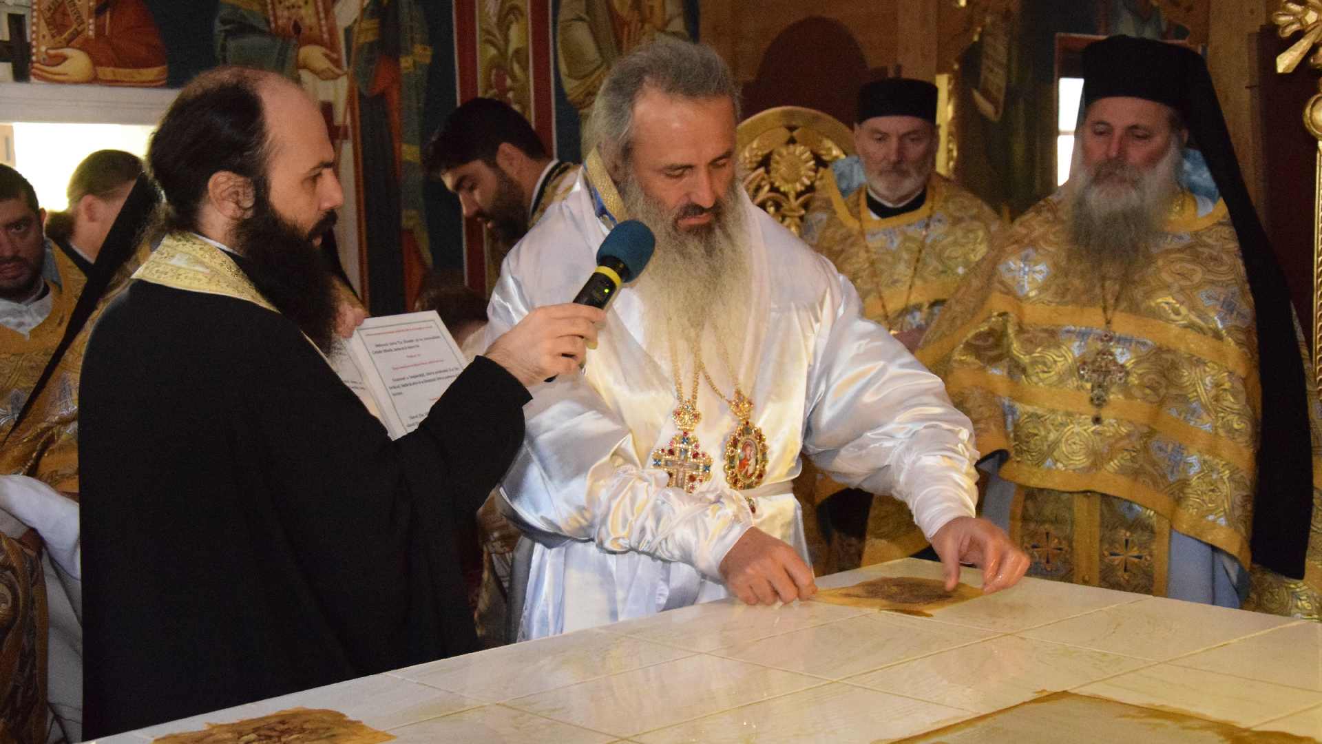 „Dacă omul nu este în legătură cu Biserica, credința sa în Dumnezeu este mincinoasă”