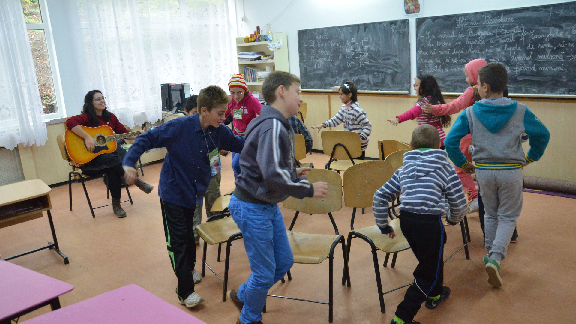 Tabăra ,,Fericire într-un zâmbet!”, în Parohia Holm Tabăra ,,Fericire într-un zâmbet!”, în Parohia Holm