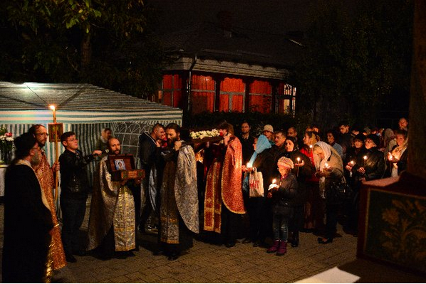 Hram la biserica Brândușa din Craiova