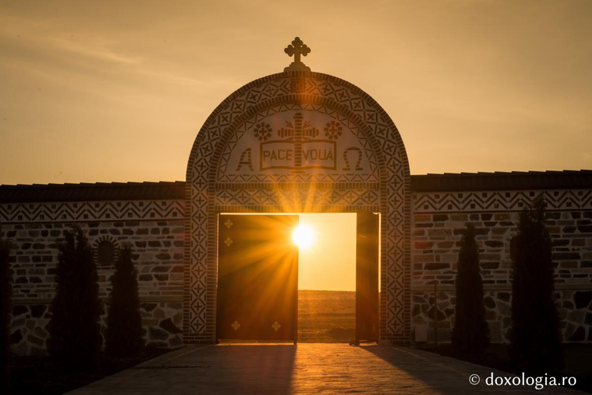M-am săturat, ajunge!