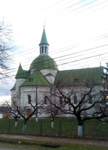 Biserica din Mihoveni, locaş de mărturisire a credinţei Biserica din Mihoveni, locaş de mărturisire a credinţei