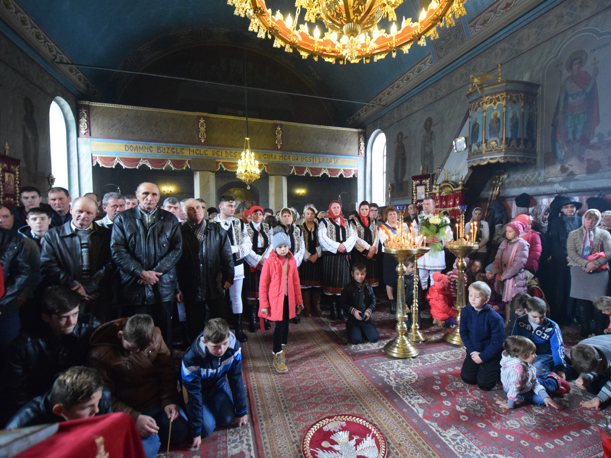 IPS Mitropolit Teofan a oficiat Taina Botezului pentru pruncul Matei-Nectarie