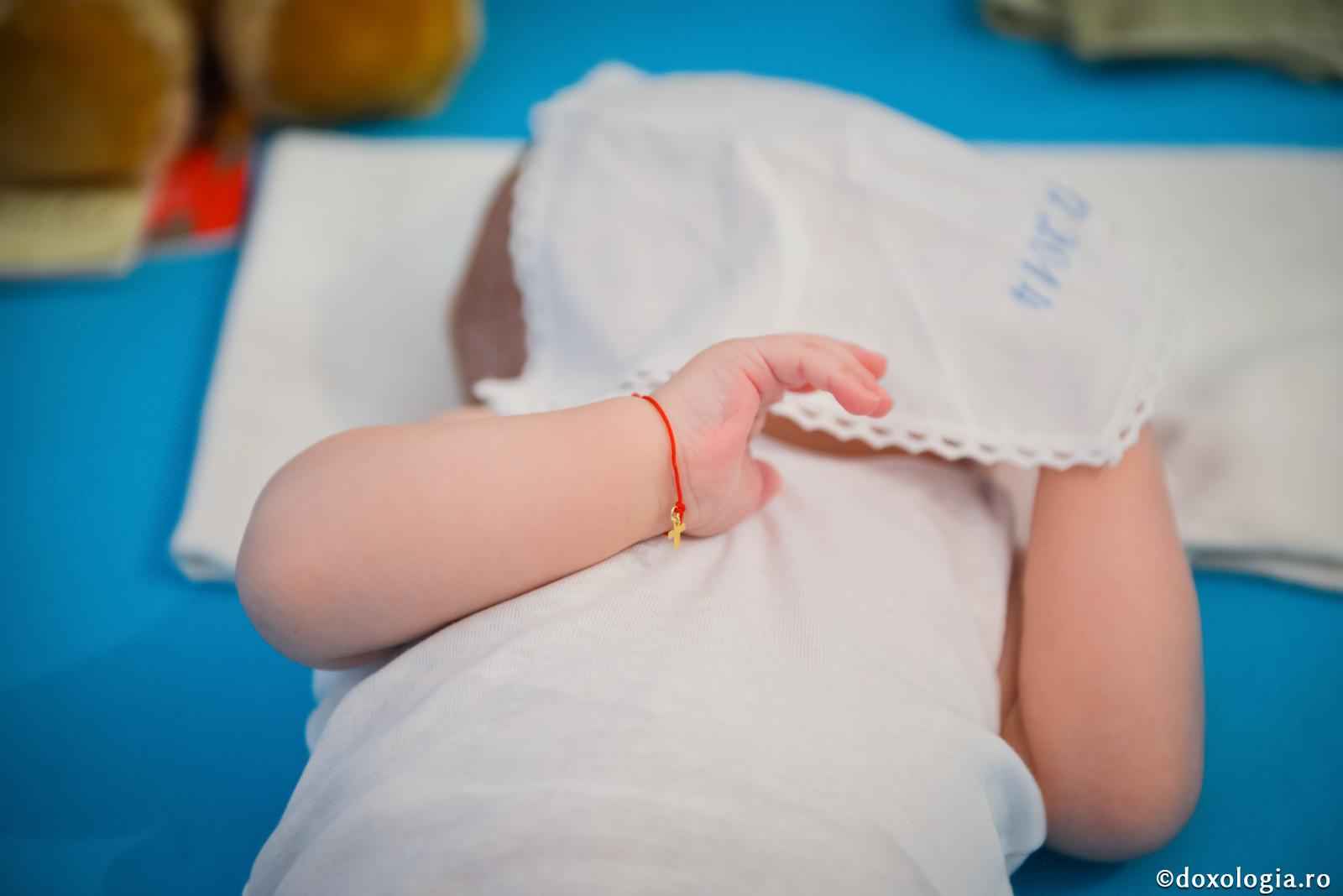 Cum se nasc nălucirile din somn?