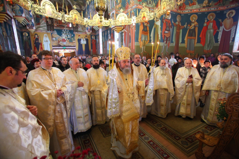 Liturghie arhierească la Brașov