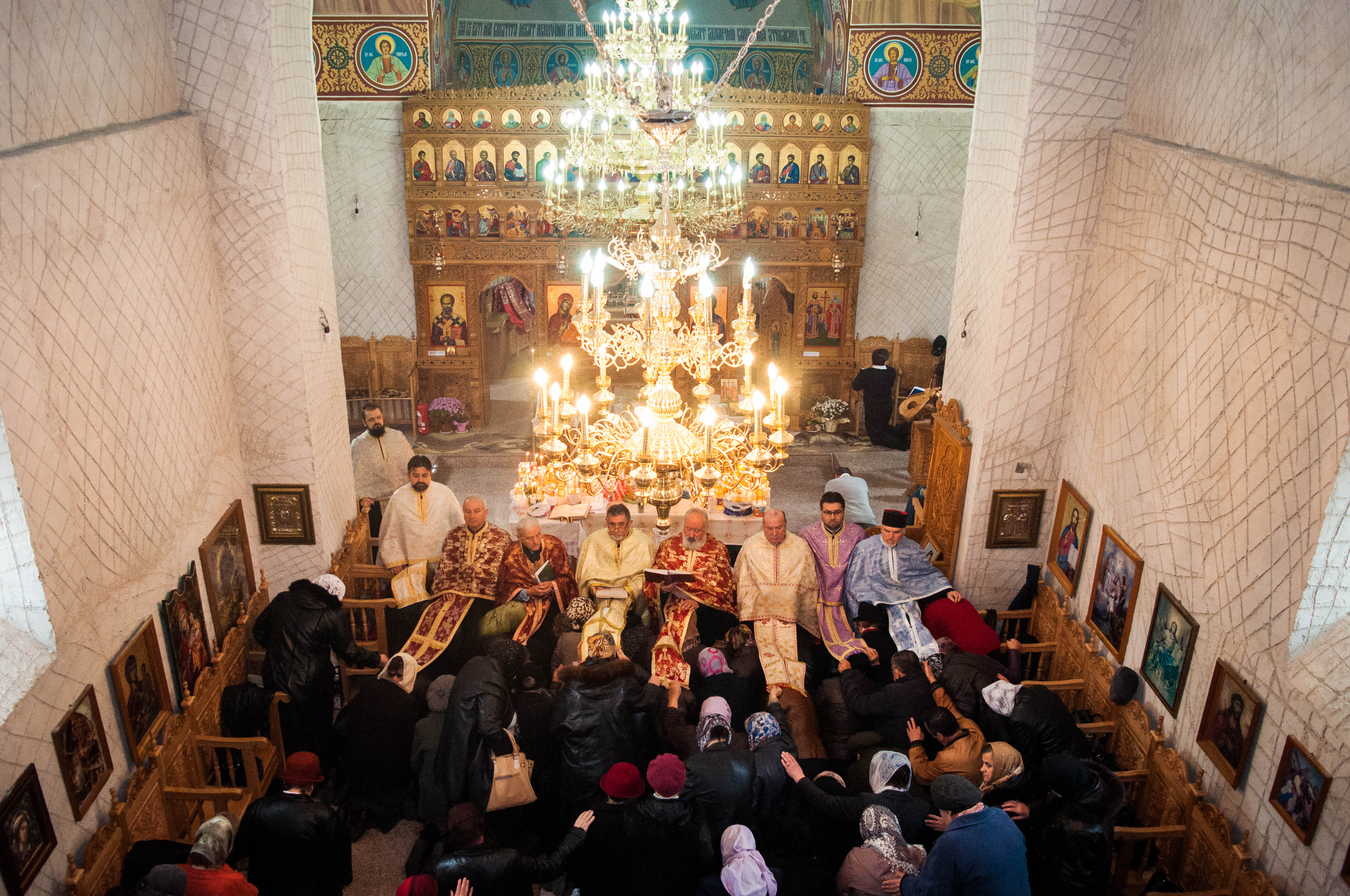 Cerc pastoral: „Despre evlavia euharistică în viziunea Sfântului Ioan Gură de Aur”