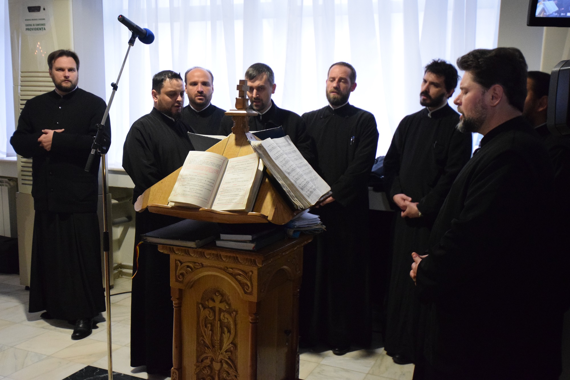 Conferinţă preoţească la Iaşi, cu tema „Parohia - adunare euharistică şi spital duhovnicesc“ Conferinţă preoţească la Iaşi, cu tema „Parohia - adunare euharistică şi spital duhovnicesc“