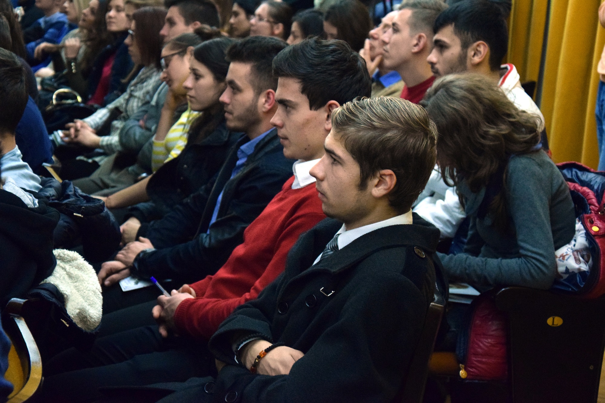 Relații sănătoase, implicare afectivă și asumarea responsabilității ‒ rețeta unei familii fericite