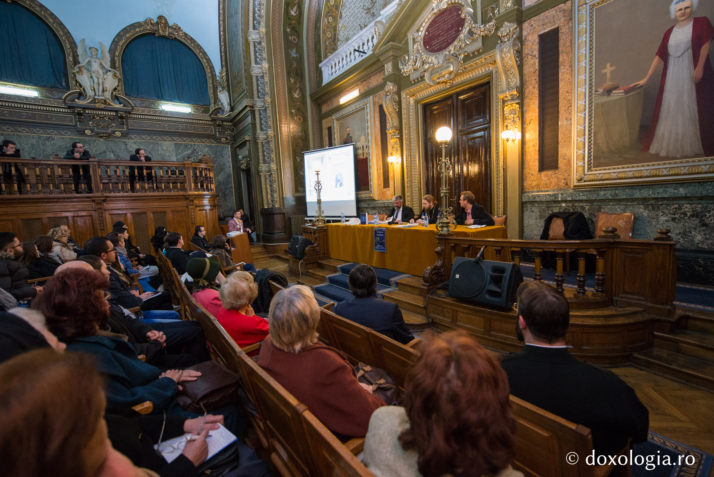 Știință versus credință sau știință și credință