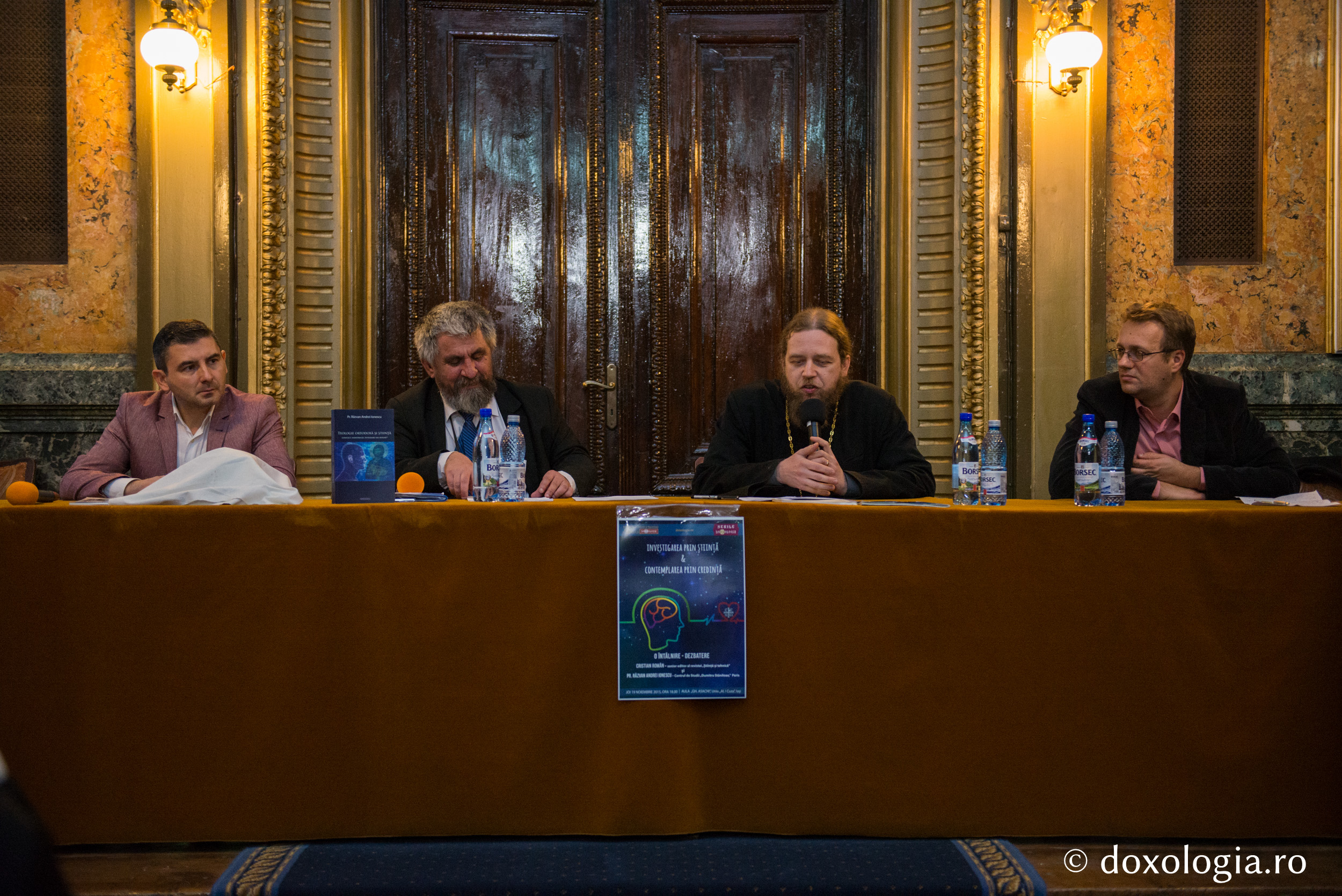 Știință versus credință sau știință și credință