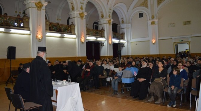 Duhovnicii români din Muntele Athos, evocați la Casa Armatei din Arad
