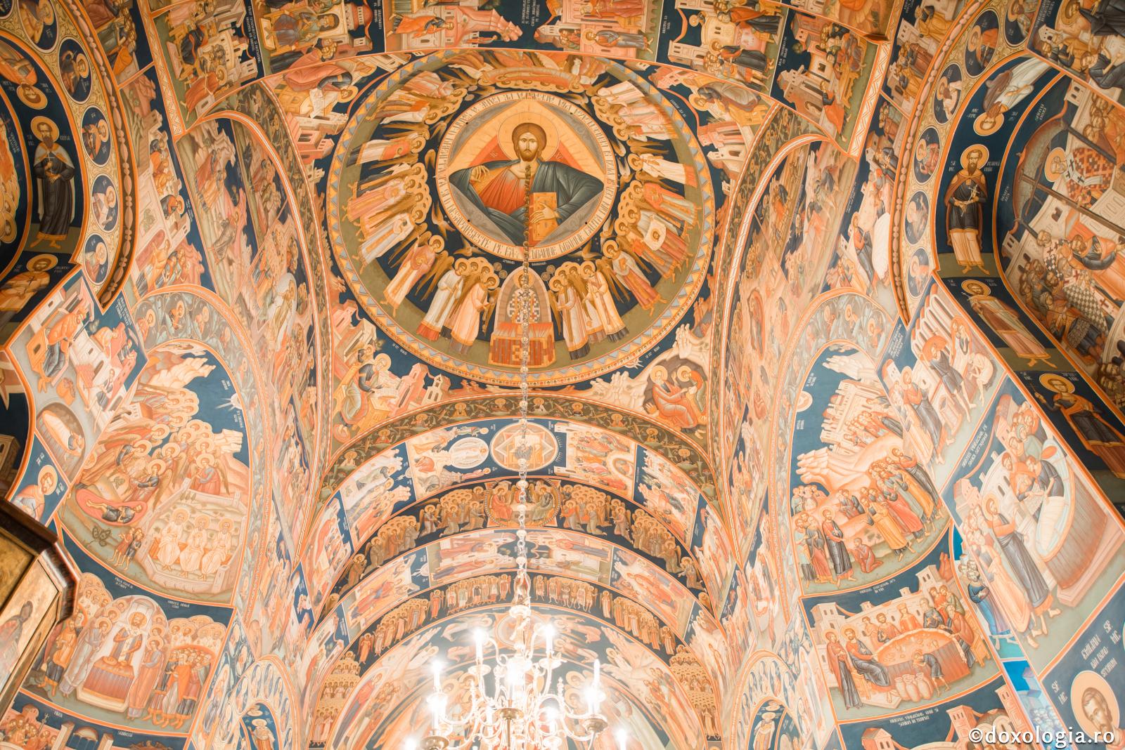 Piramida răsturnată