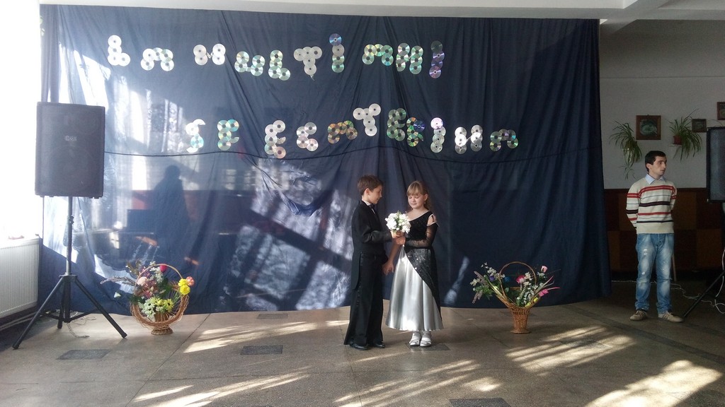 „Reperele spirituale sunt importante pentru elevii noştri“