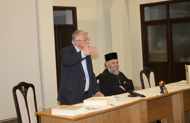 Lansare de carte la Muzeul Istoriei, Culturii şi Spriritualităţii Creştine de la Dunărea de Jos