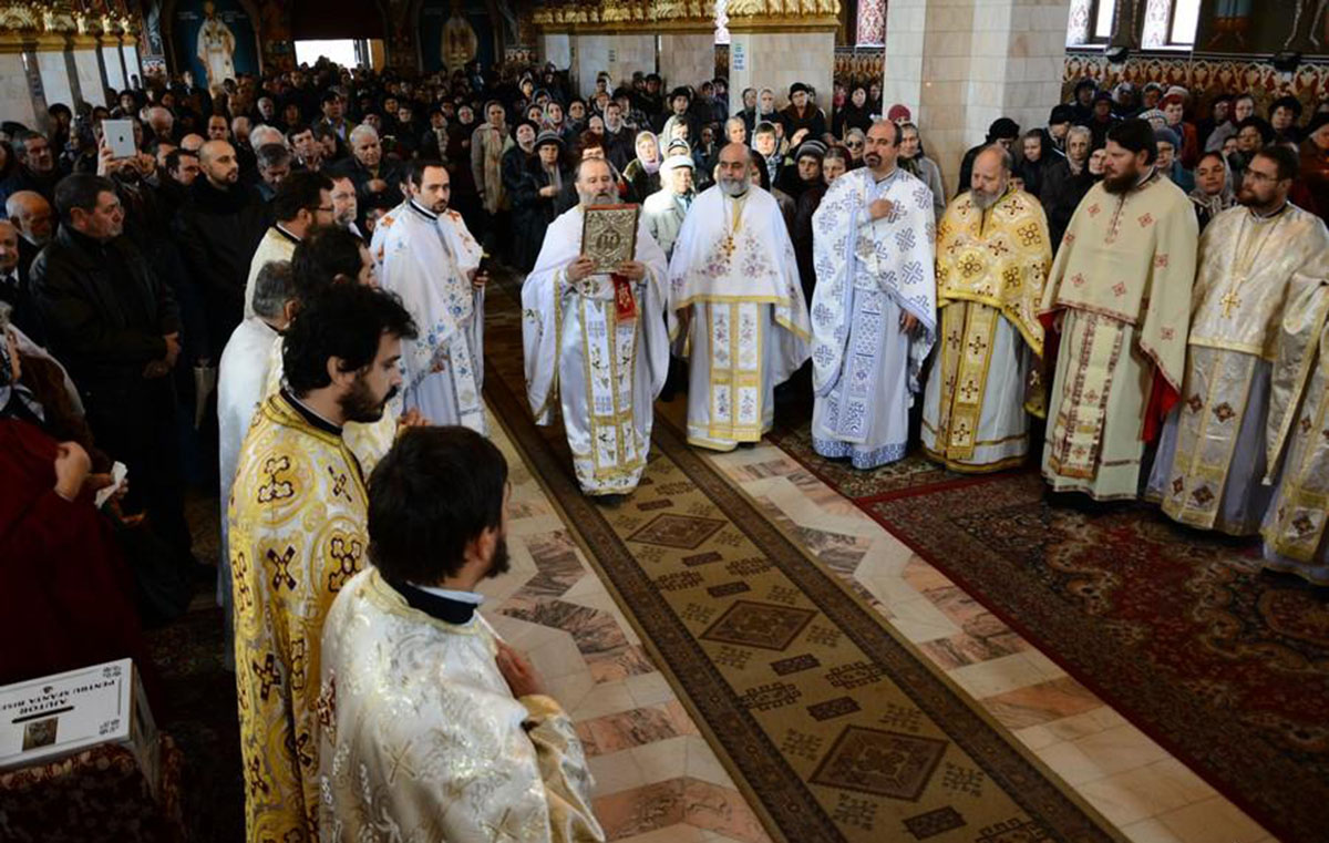 Foto: Constantin Ciofu „Sfântul Nectarie a trăit o viaţă marcată de multă smerenie”