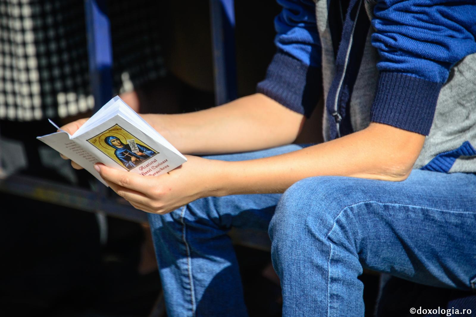 Părinte, inima îmi rămâne rece la rugăciune!