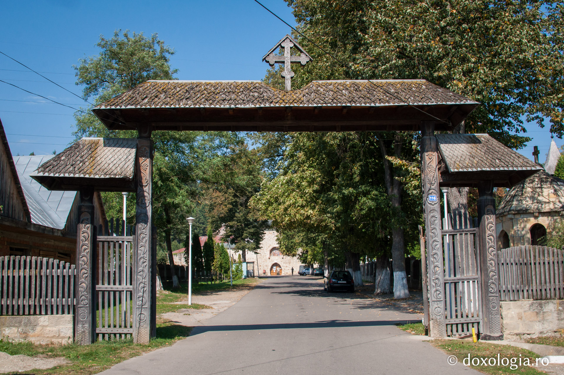 Sfârșit de toamnă în „cetatea evlaviei” de la Bistrița