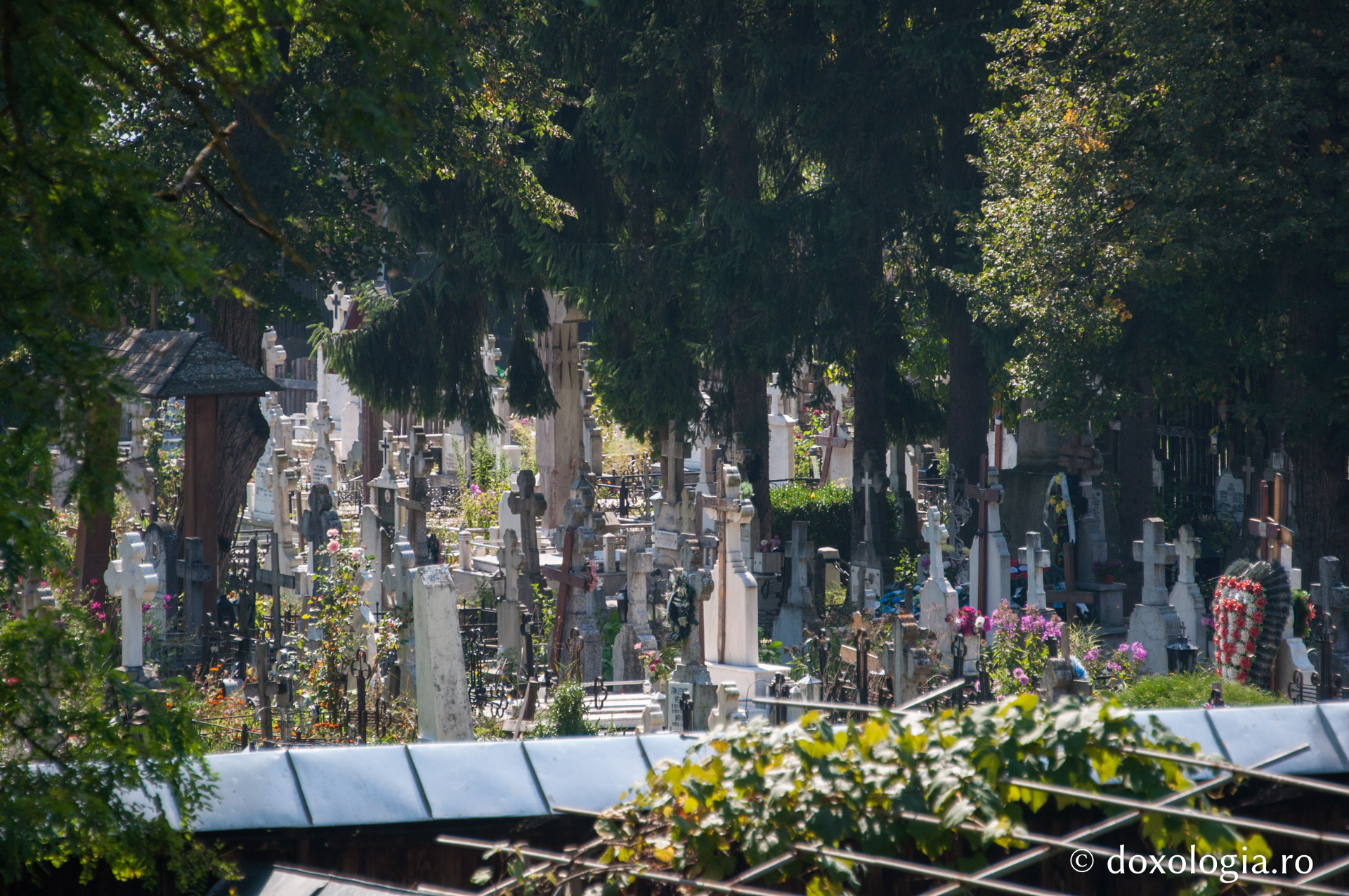 Sfârșit de toamnă în „cetatea evlaviei” de la Bistrița