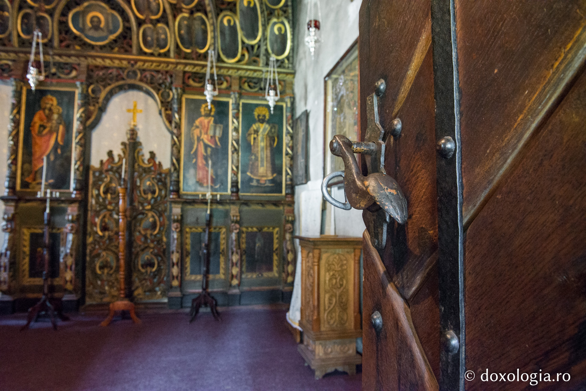 Paraclisul închinat Sfântului Ierarh Nicolae din turnul clopotniță al lui Petru Rareș / Foto: Ștefan Cojocariu Paraclisul închinat Sfântului Ierarh Nicolae din turnul clopotniță al lui Petru Rareș
