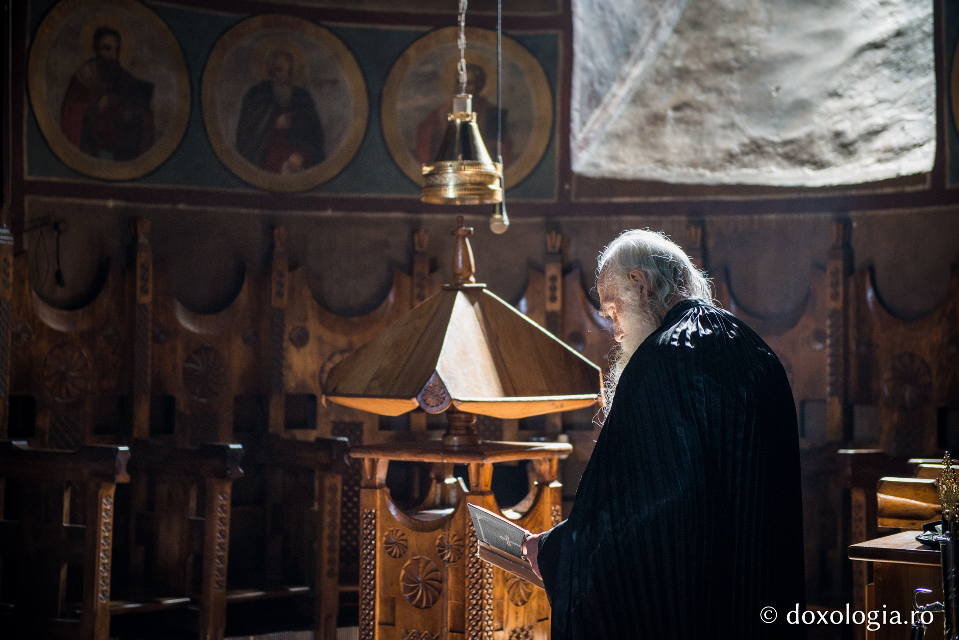 Sfârșit de toamnă în „cetatea evlaviei” de la Bistrița