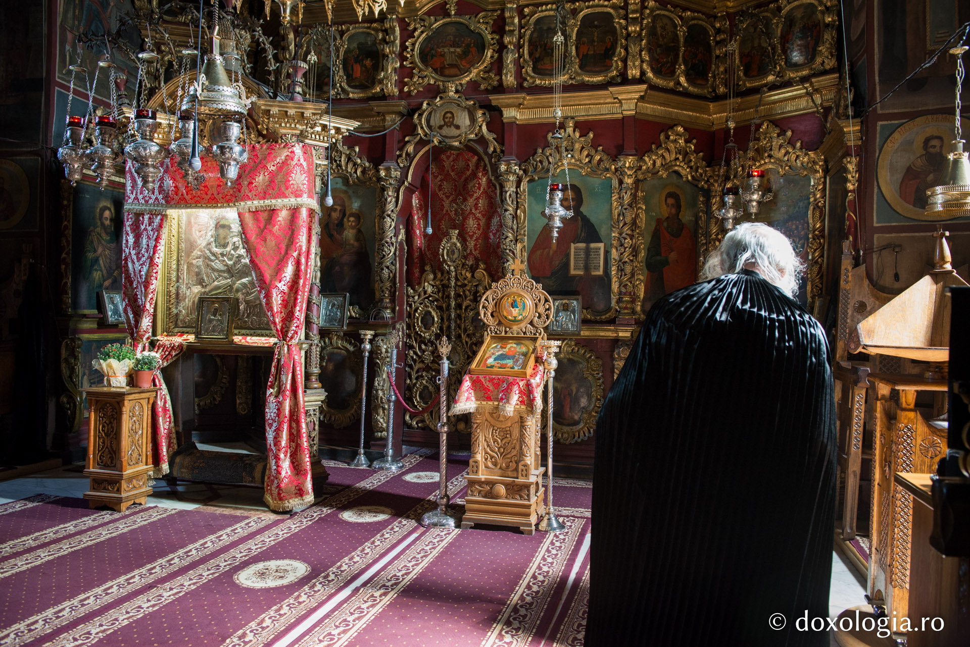 Sfârșit de toamnă în „cetatea evlaviei” de la Bistrița