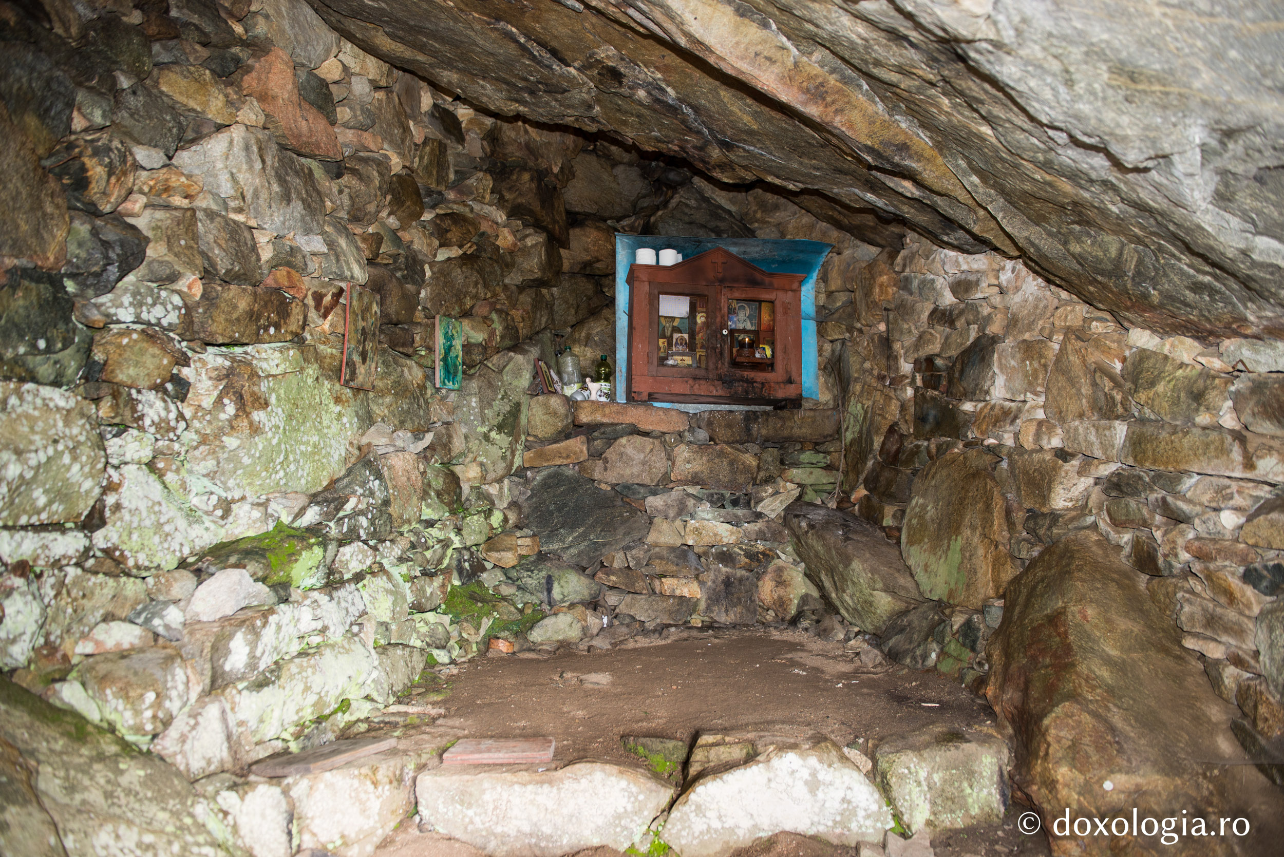 Peștera Cuviosului Grigorie Isihastul, Noul Sinait – Athos